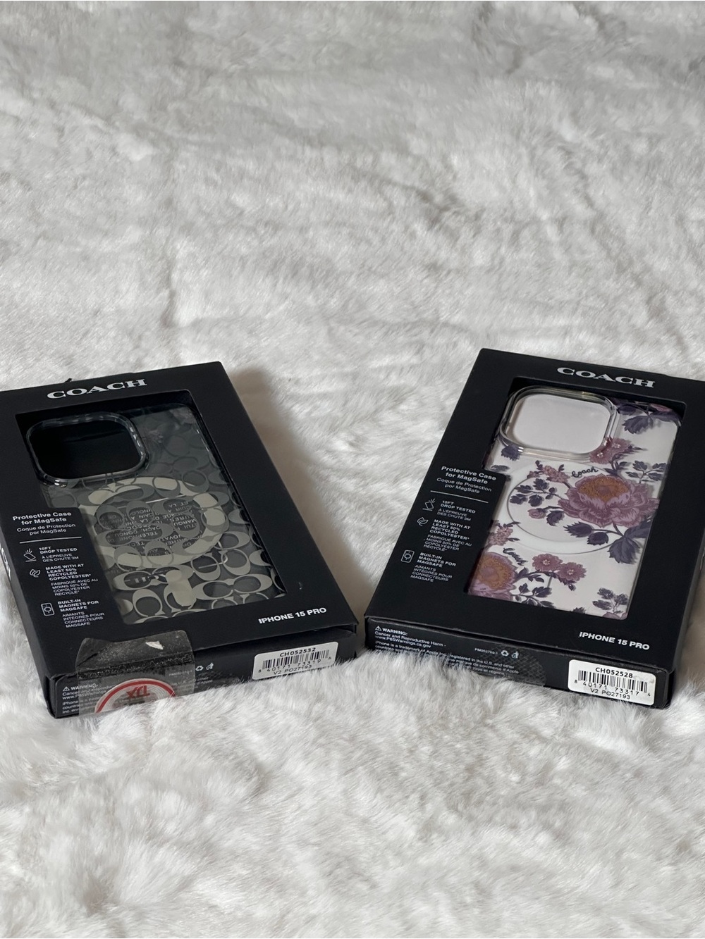 COACH Black Signature & White Floral iPhone 15 Pro Cases (Set of 2)